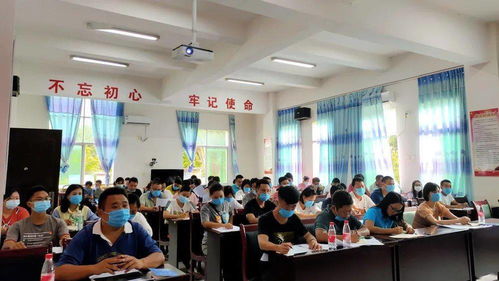 勐约乡开展第七次全国人口普查业务培训会 为成年普查员赋能